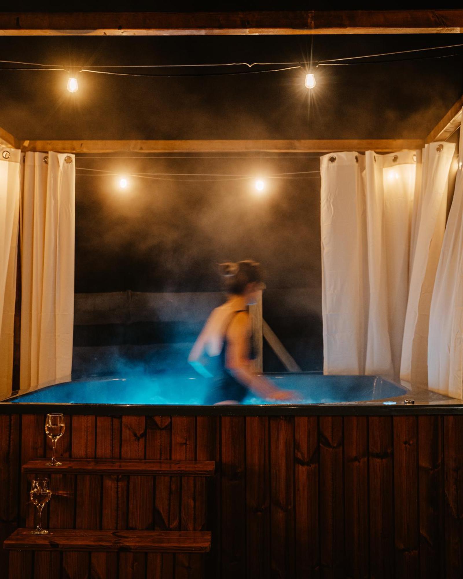 Sarnia Laka Domek 1 Z Prywatnym Jacuzzi Stronie Slaskie Ngoại thất bức ảnh